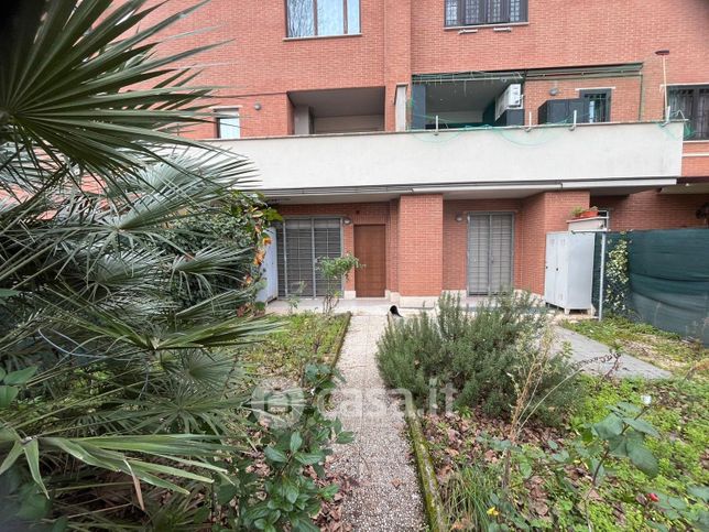 Appartamento in residenziale in Via Capestrano 35