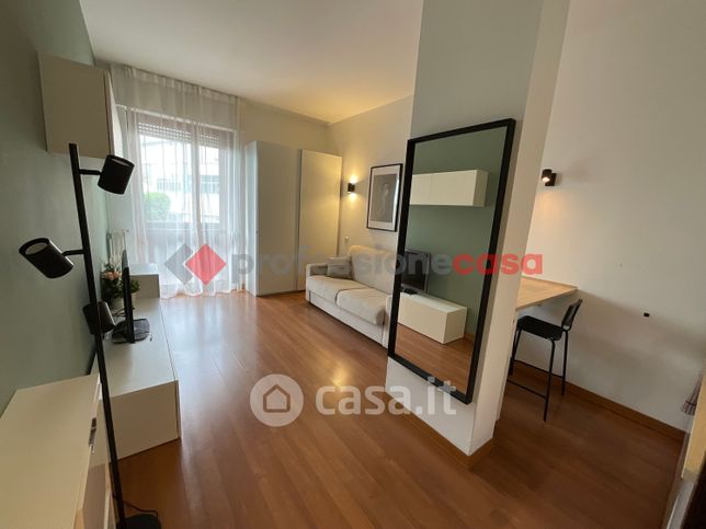 Appartamento in residenziale in Via Bruno Sangalli 3