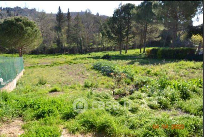 Terreno edificabile in residenziale in Strada Provinciale Certaldese I