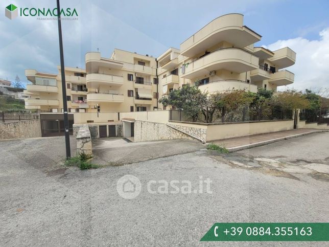 Box/posto auto in residenziale in Via Giuseppe Verdi 113