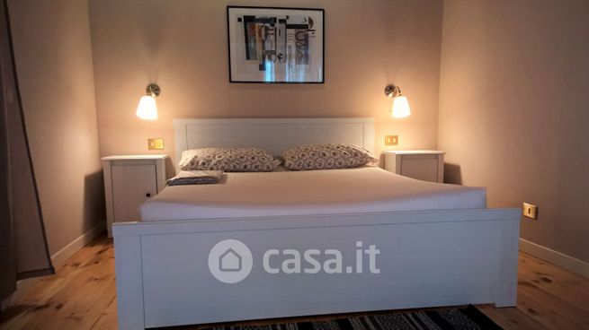 Appartamento in residenziale in Via Monico