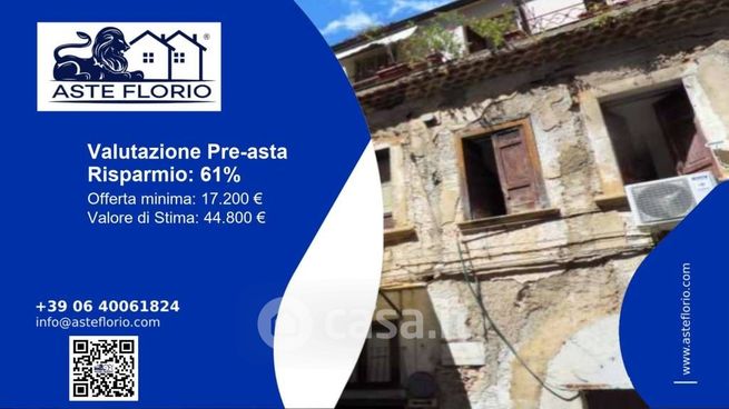 Appartamento in residenziale in Via Abate Gioacchino