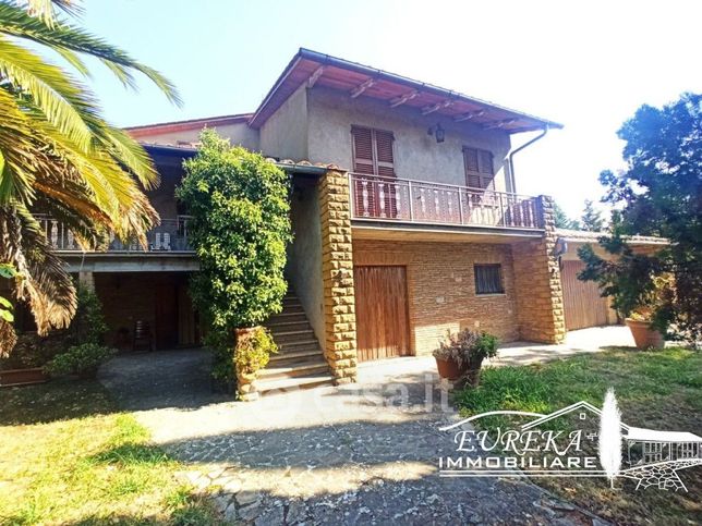 Casa indipendente in residenziale in Via Garibaldi