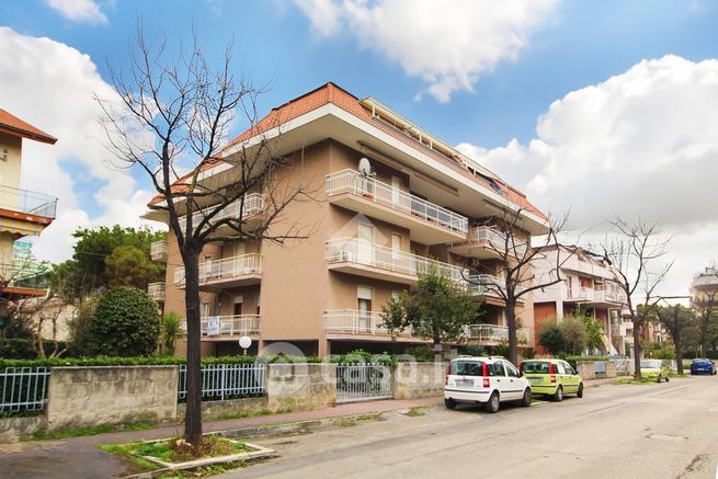 Appartamento in residenziale in Via L da Vinci 33