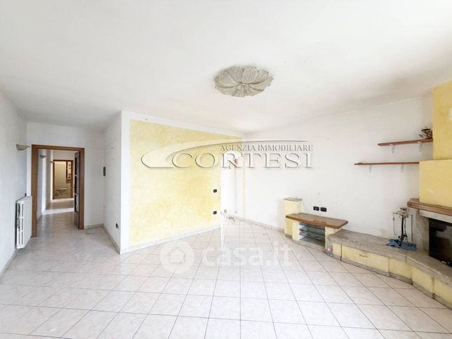 Villetta a schiera in residenziale in Via Cervino 4