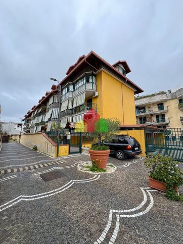 Appartamento in residenziale in Via G. Romagnosi 15