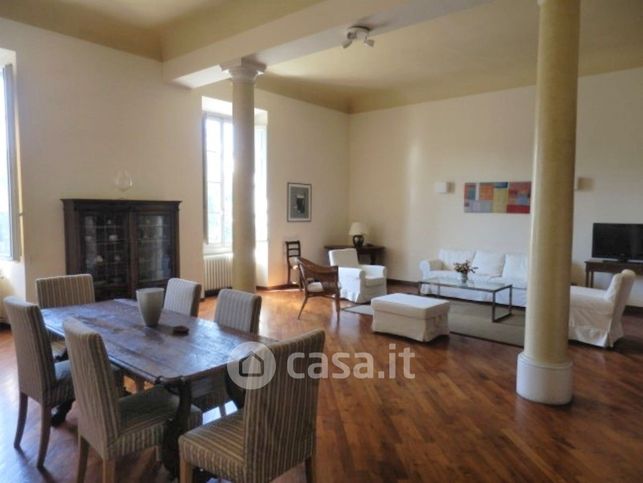 Appartamento in residenziale in Piazza della Indipendenza