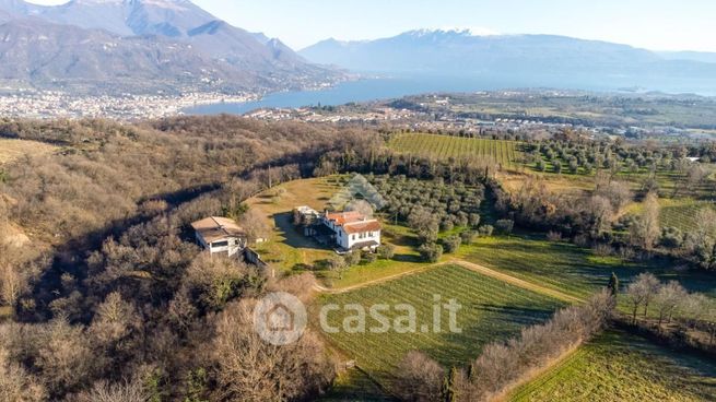 Capannone in commerciale in Via Monte Rotondo