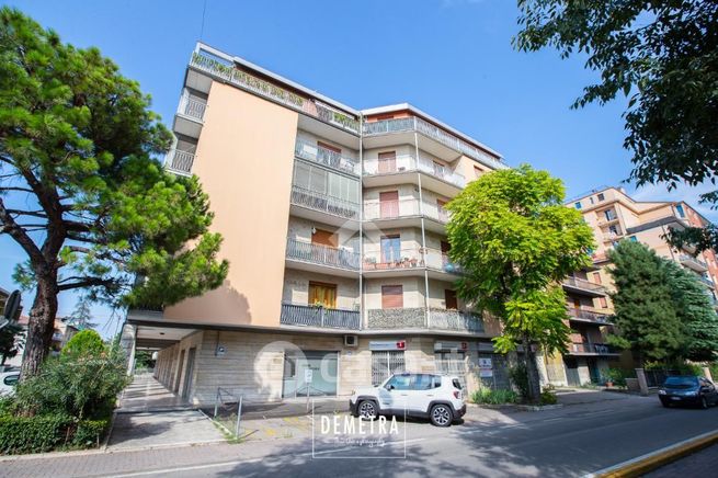 Appartamento in residenziale in Via Cesare Plessi 68