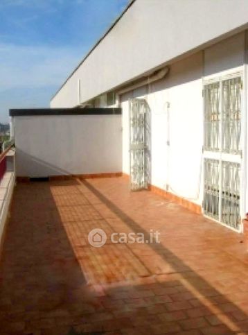 Attico/mansarda in residenziale in Via Sigismondo Castromediano 132