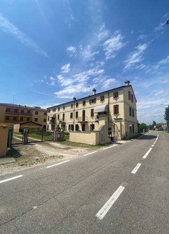 Appartamento in residenziale in Strada Roncobonoldo 34