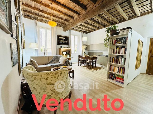 Appartamento in residenziale in Via del Cardello 21