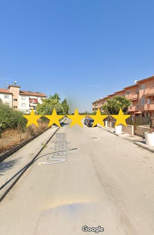 Appartamento in residenziale in Via degli Aranci