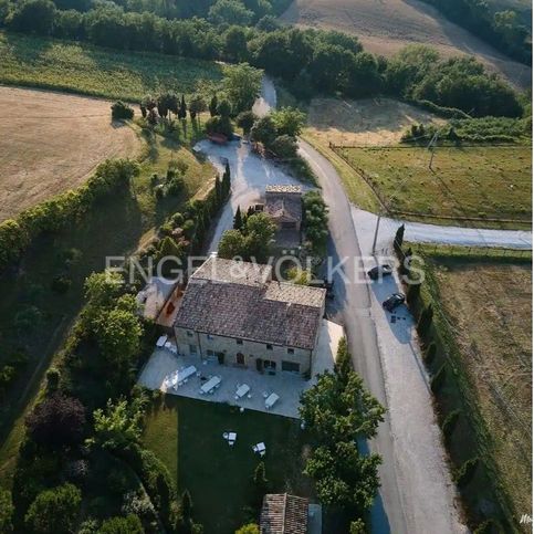 Villa in residenziale in Via Via Pannocchia