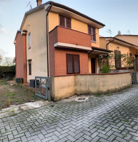 Villetta a schiera in residenziale in Via Moricotti 36