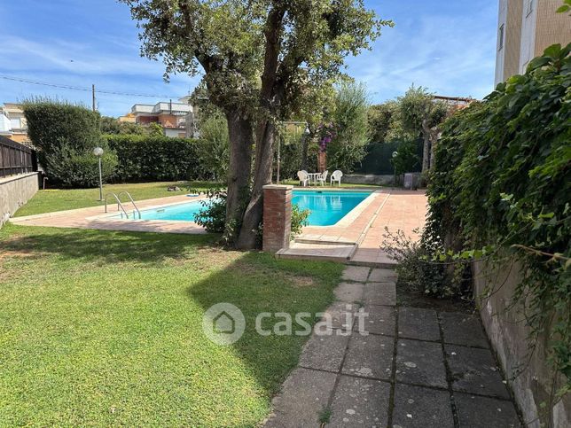 Appartamento in residenziale in Viale Arcobaleno 18