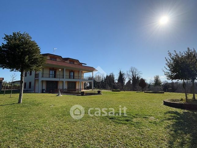 Villa in residenziale in Contrada Casali 2