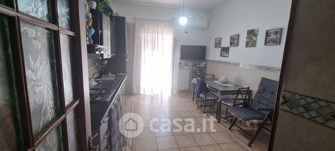 Appartamento in residenziale in Via Francesco Petrarca