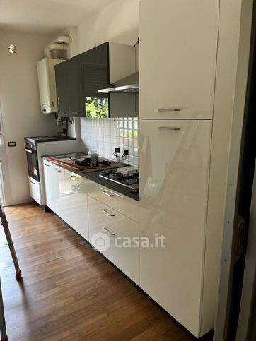 Appartamento in residenziale in Via Villafranca
