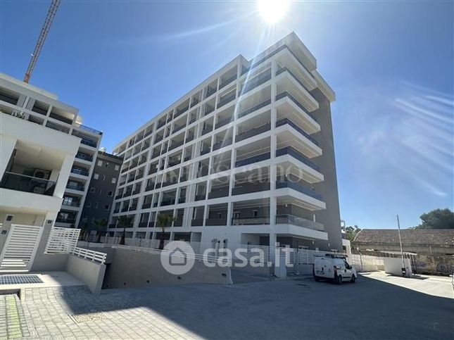 Appartamento in residenziale in Via Giovanni Amendola