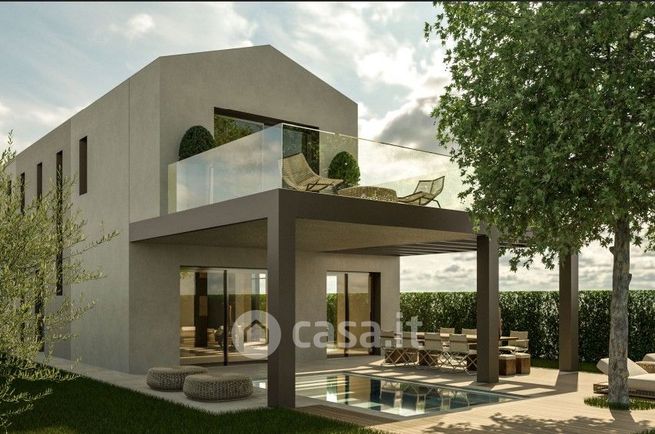 Villa in residenziale in Via Scassicarli