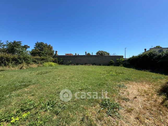 Terreno agricolo in commerciale in Via Bolbeno 12