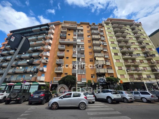 Appartamento in residenziale in Viale Croce Rossa 189