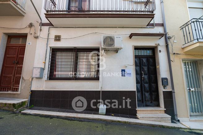 Casa indipendente in residenziale in Via Lepanto 9