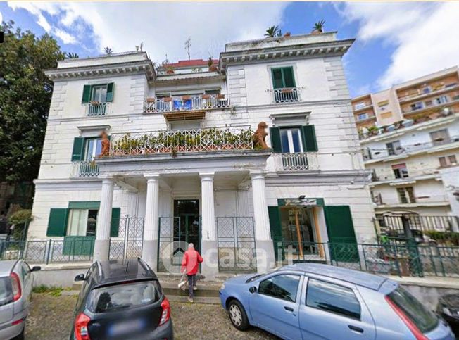 Appartamento in residenziale in Piazza Salvatore di Giacomo