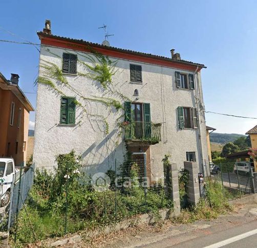 Casa indipendente in residenziale in Via Cesare Battisti