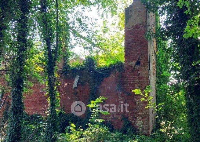 Rustico/casale in residenziale in Via Nicola di Fulvio