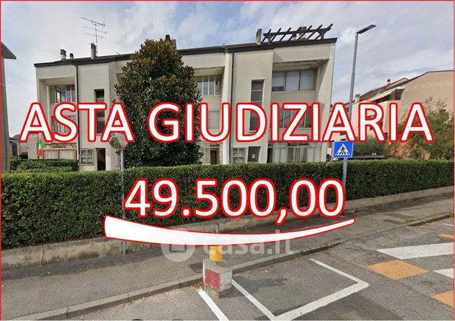 Appartamento in residenziale in Via F. Magellano 25