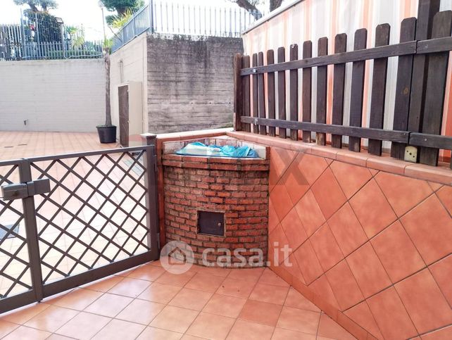 Casa bi/trifamiliare in residenziale in Via San Anna 13
