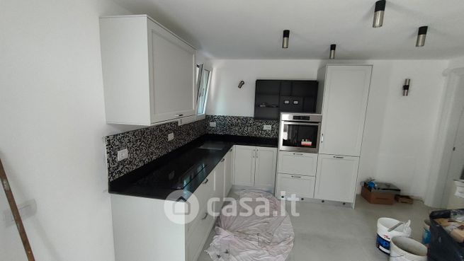 Casa bi/trifamiliare in residenziale in Via don bosco