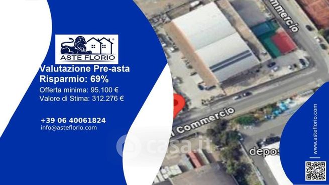 Capannone in commerciale in Via del Commercio 29