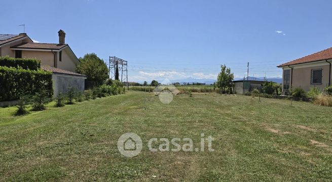 Terreno edificabile in residenziale in Via G. Matteotti