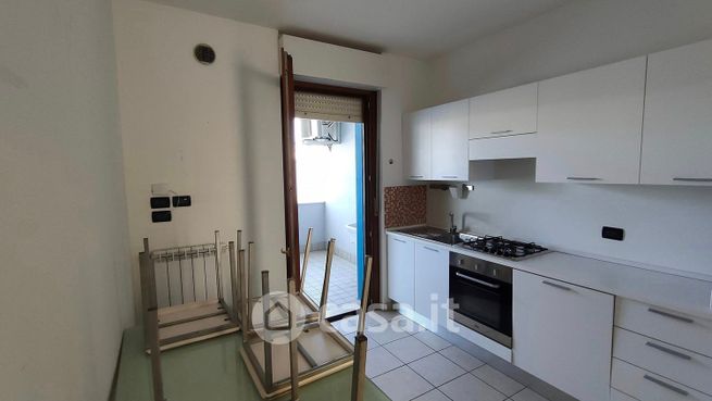 Appartamento in residenziale in Viale Giovanni Bovio