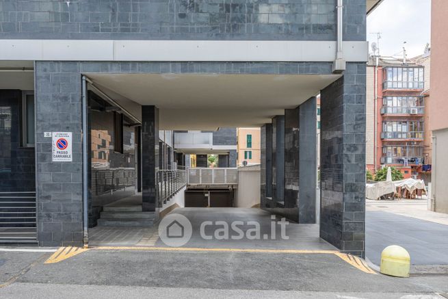 Box/posto auto in residenziale in Via del Molo