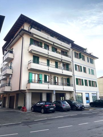 Appartamento in residenziale in Via L. Cadorna 14