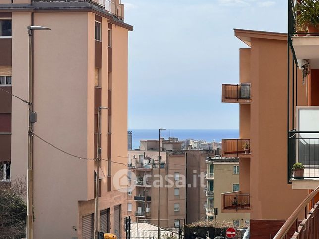 Appartamento in residenziale in Via Aurelio Robino 82