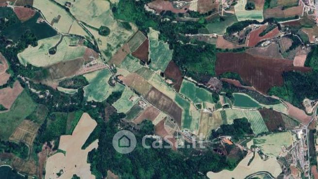 Terreno agricolo in commerciale in Via Giovanni Agnelli