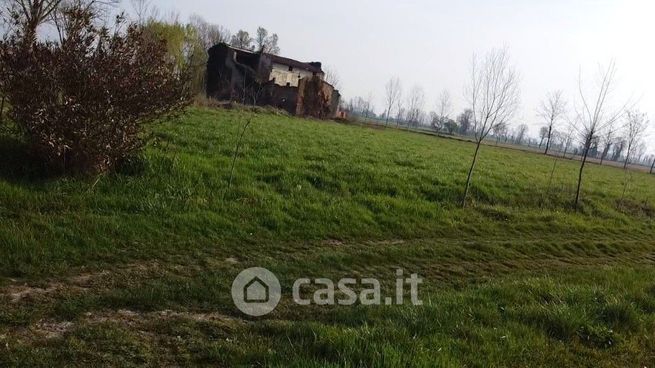 Terreno edificabile in residenziale in Cascina San Giuseppe