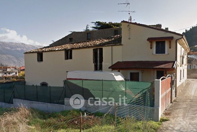 Casa indipendente in residenziale in Via San Caterina