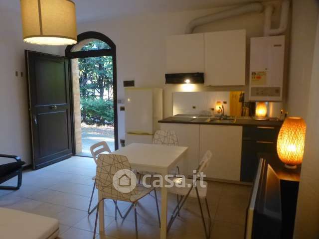 Appartamento in residenziale in Via di Barbiano 34