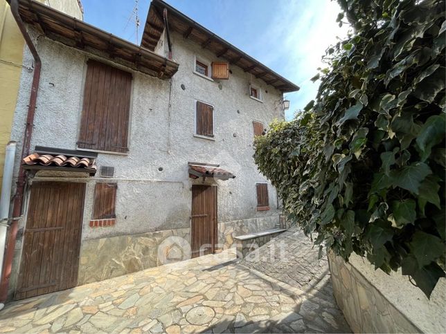 Casa indipendente in residenziale in LocalitÃ  valdamonte
