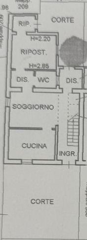 Casa bi/trifamiliare in residenziale in