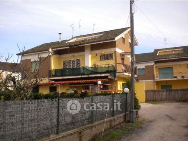 Appartamento in residenziale in Via Elena 59