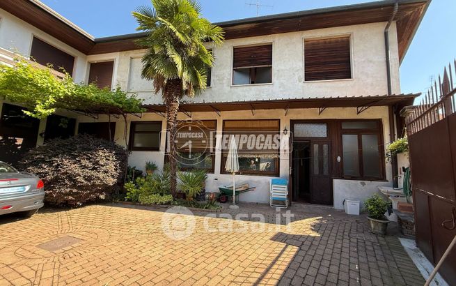 Casa indipendente in residenziale in Via Cimabue
