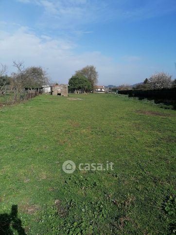 Terreno agricolo in commerciale in Via dei Colli 17