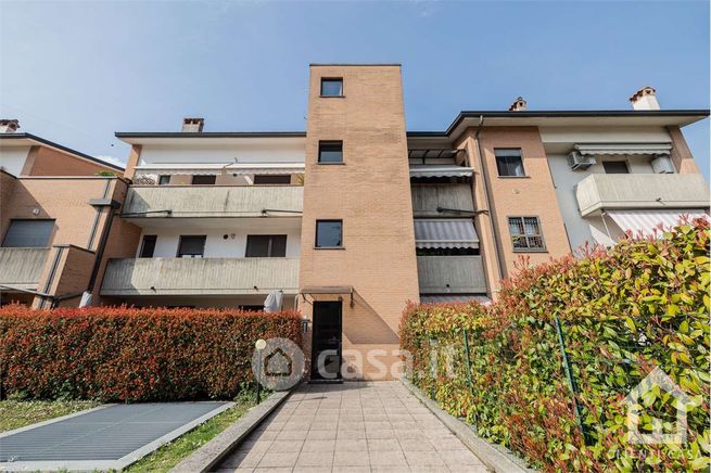 Appartamento in residenziale in Via Severino Mercadante
